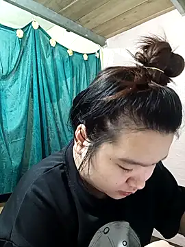 Thomgdee online show from 04-02-26, 01:57