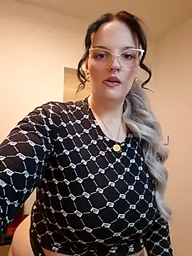 Jujuicy 97 online show from 02-10-26, 09:08