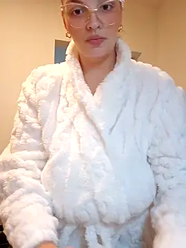 Jujuicy 97 online show from 11-07-25, 04:44