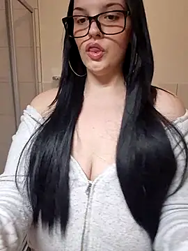 Jujuicy 97 online show from 01-18-26, 03:59