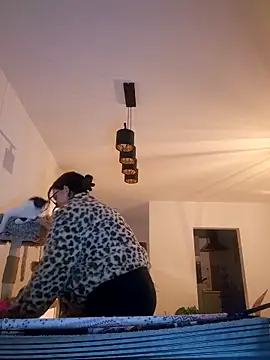 Jujuicy 97 online show from 12-16-25, 07:07