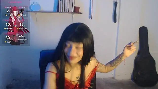 Snapshot of Bunny_bel chatting on 06-25-26, 04:32 Bunny bel online show from 06-25-26, 04:32
