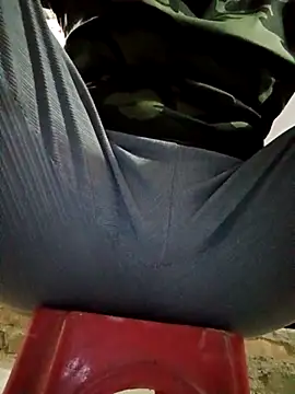 JasminePham online show from 03-18-25, 07:01