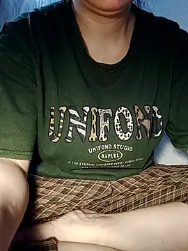 JasminePham online show from 10-09-25, 01:06