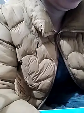 JasminePham online show from 11-19-25, 12:54