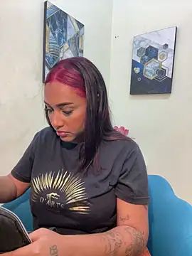 MaverickGray online show from 02-13-25, 01:15