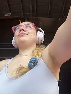 brooklynivy online show from 10-10-25, 05:30