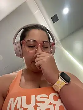 brooklynivy online show from 03-12-26, 11:25