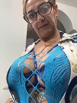 anastasia and jordan online show from 04-19-26, 08:37
