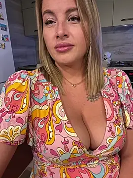 Cute Hot Alice online show from 06-28-26, 08:26