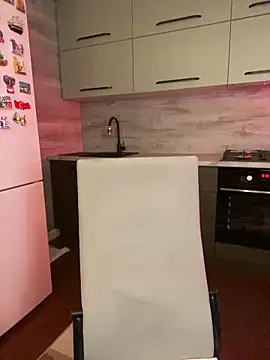 Cute Hot Alice online show from 04-16-26, 09:39