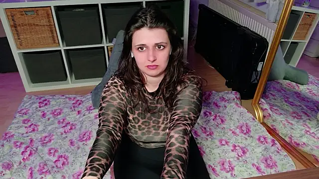 jenna-sxy19 online show from 05-15-26, 10:30