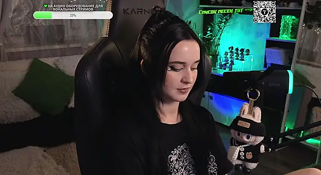 KiraLiLime online show from 10-15-25, 05:43