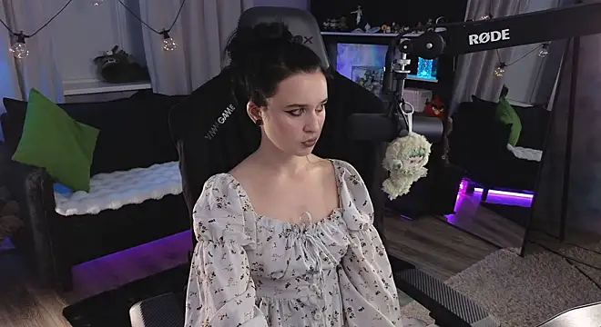 KiraLiLime online show from 03-08-26, 10:02