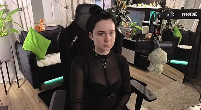 KiraLiLime online show from 04-09-26, 05:30