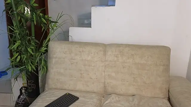 Snapshot of Lorenne_Miller chatting on 09-24-25, 02:07 Lorenne Miller online show from 09-24-25, 02:07