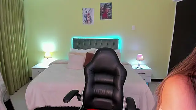  Charlotte evans 1 online show from 04-01-26, 08:39