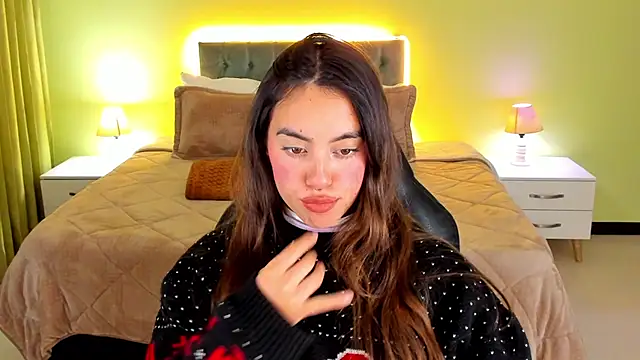  Charlotte evans 1 online show from 09-18-25, 11:30