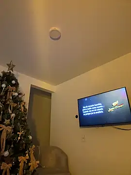 Jessie-pradoo online show from 12-15-25, 10:04