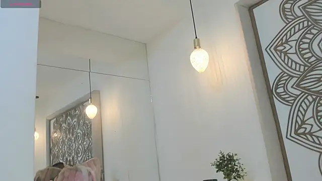 PersefoneWoods1 online show from 09-08-25, 08:19