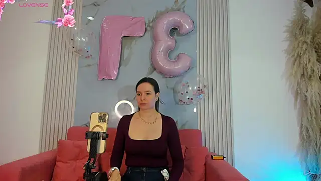 Snapshot of BridgetRodriguez chatting on 10-11-25, 12:28 BridgetRodriguez online show from 10-11-25, 12:28