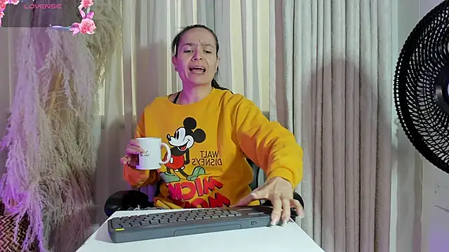 Snapshot of BridgetRodriguez chatting on 02-07-26, 12:24 BridgetRodriguez online show from 02-07-26, 12:24