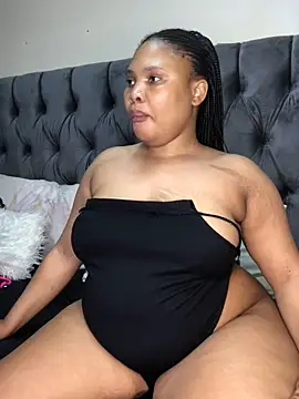 Anaelle24 online show from 05-29-26, 03:23