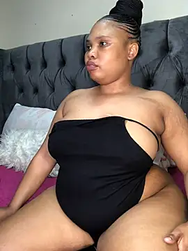 Anaelle24 online show from 06-05-26, 04:06