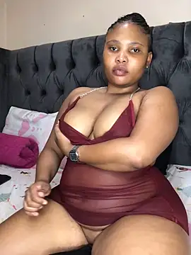 Snapshot of Anaelle24 chatting on 02-22-26, 06:05 Anaelle24 online show from 02-22-26, 06:05