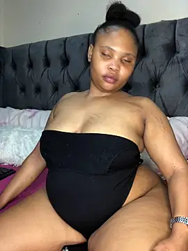 Anaelle24 online show from 03-11-26, 03:22