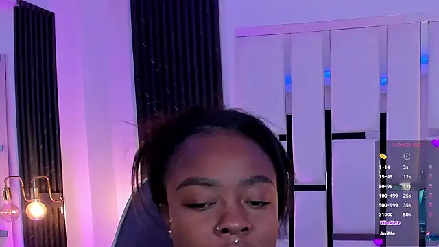 mia schwarz online show from 11-17-25, 07:12