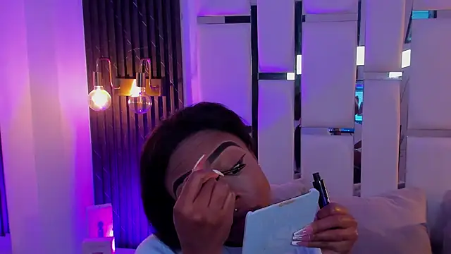 mia schwarz online show from 10-15-25, 11:13