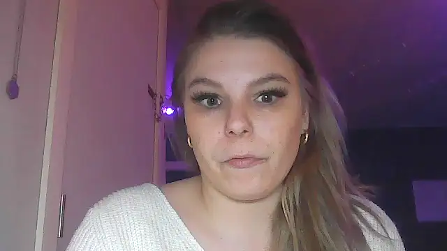 PetiteB Official online show from 01-31-25, 08:33