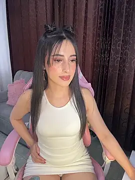 Snapshot of itsmadely chatting on 02-27-26, 10:20 itsmadely online show from 02-27-26, 10:20