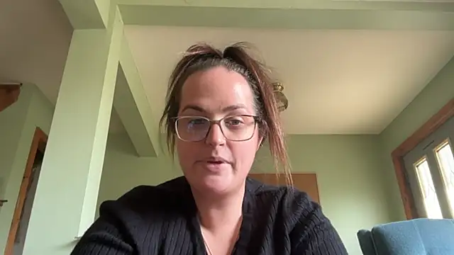 Quinnrose0420 online show from 09-17-25, 07:05