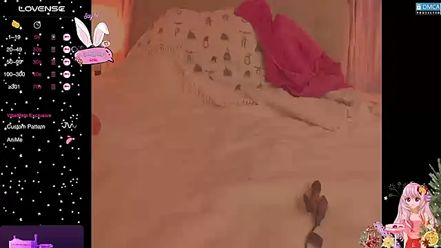 Snapshot of Blondecandie chatting on 02-26-26, 05:24 Blondecandie online show from 02-26-26, 05:24