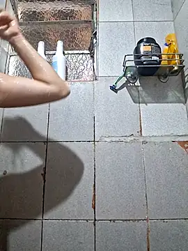 Sweet-diamondxxx online show from 02-10-26, 04:50