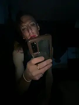 kikiwonderbar online show from 02-19-26, 06:10