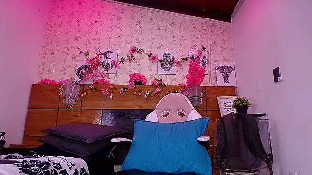 aisha sh online show from 09-20-25, 11:59