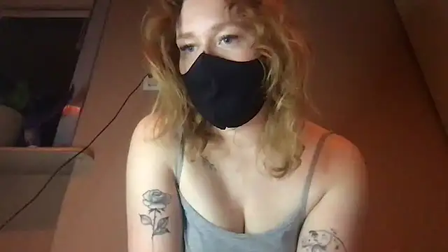 Snapshot of DirtyAlexIs chatting on 01-09-25, 12:46 DirtyAlexIs online show from 01-09-25, 12:46