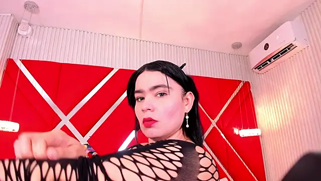 SusanCouper online show from 10-11-25, 10:44