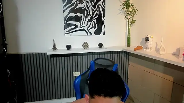 Daemon21 online show from 10-13-25, 05:36