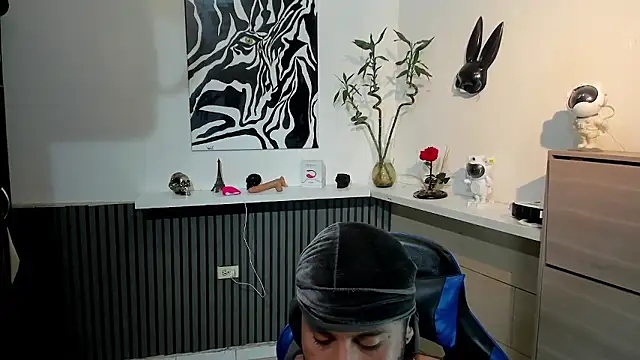 Daemon21 online show from 01-13-26, 09:08