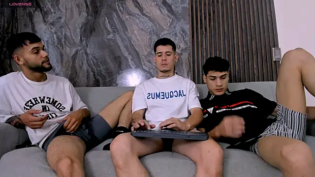 hot day online show from 02-20-25, 01:46