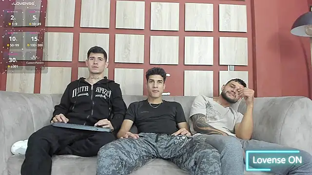 hot day online show from 03-13-25, 01:54