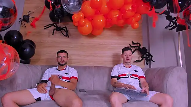 hot day online show from 10-27-25, 08:43