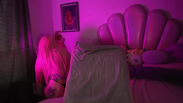 LilithAsmodeus  online show from 10-24-25, 08:19