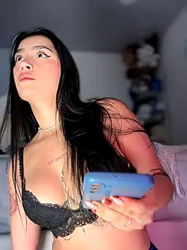 -Loren- online show from 01-07-26, 11:37