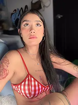 -Loren- online show from 05-26-26, 12:14