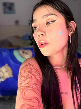 -Loren- online show from 11-21-25, 10:58